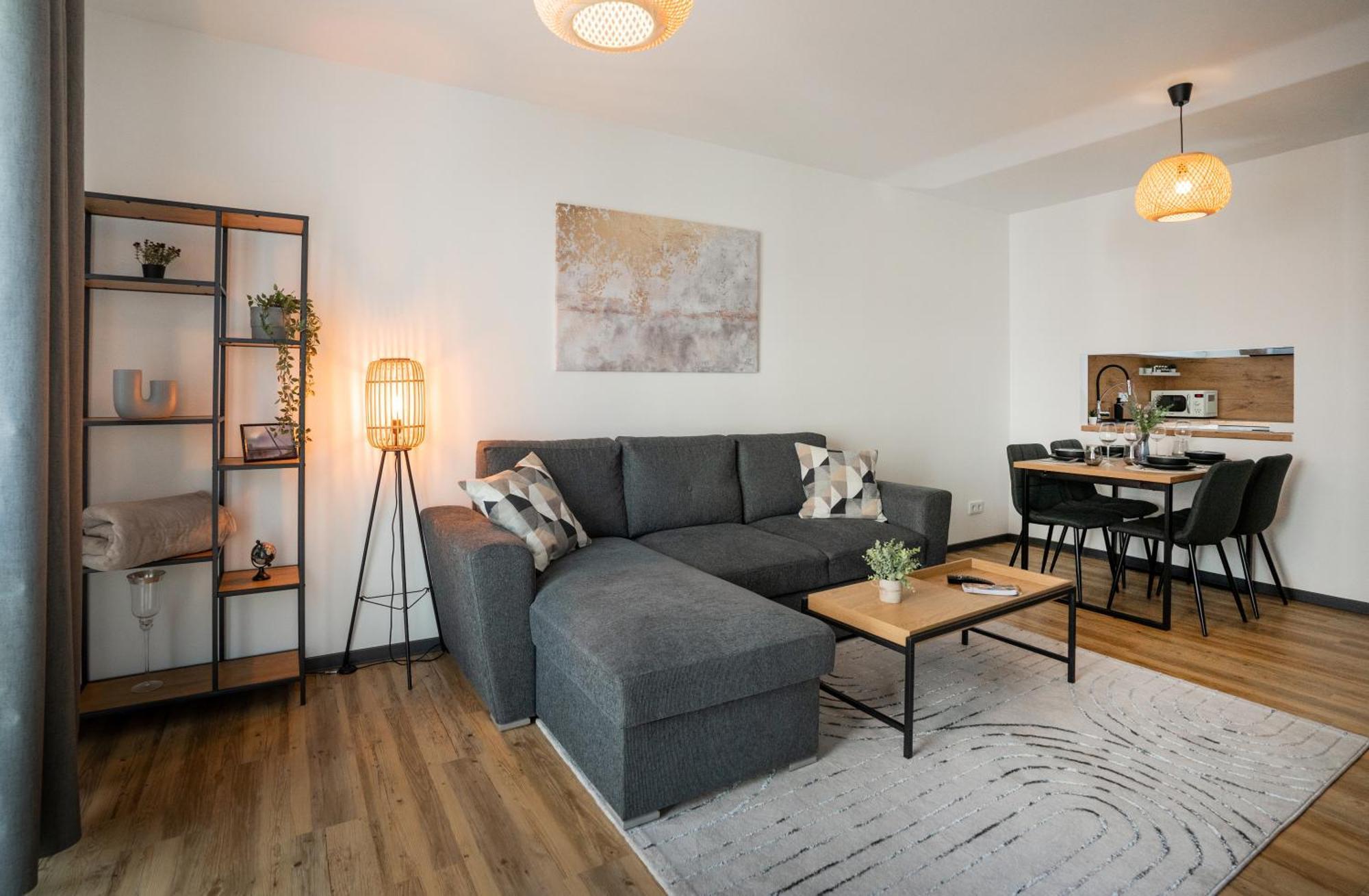 באד הרספלד Reitz - Apartment I Zentrale Lage I Stellplatz I 55Qm I 2 Zimmer I Kueche I Bad I Terrasse מראה חיצוני תמונה